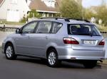 Toyota Avensis Verso 2003 года